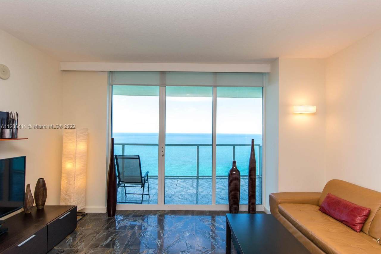 16699 Collins Ave - Photo 1
