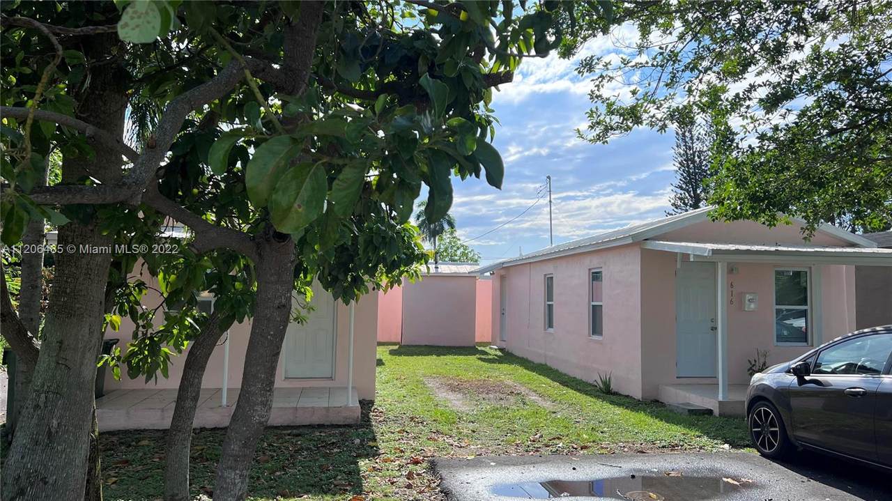 616 & 620 8 Ave - Photo 1