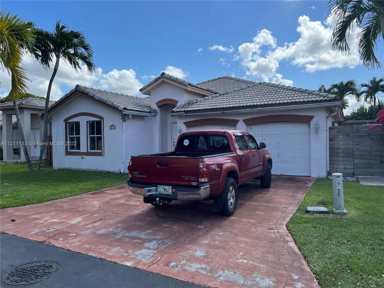 8196 163rd Ct - Photo 1