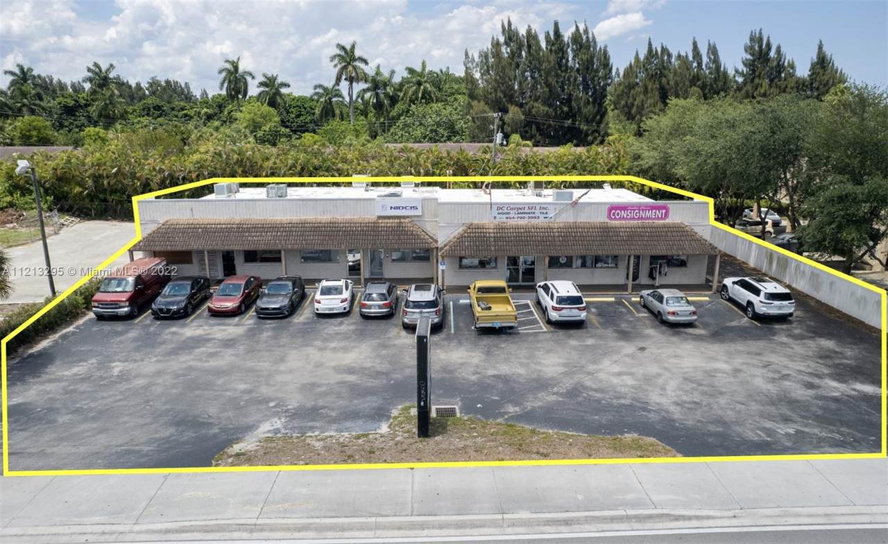 6125 Stirling Rd - Photo 1