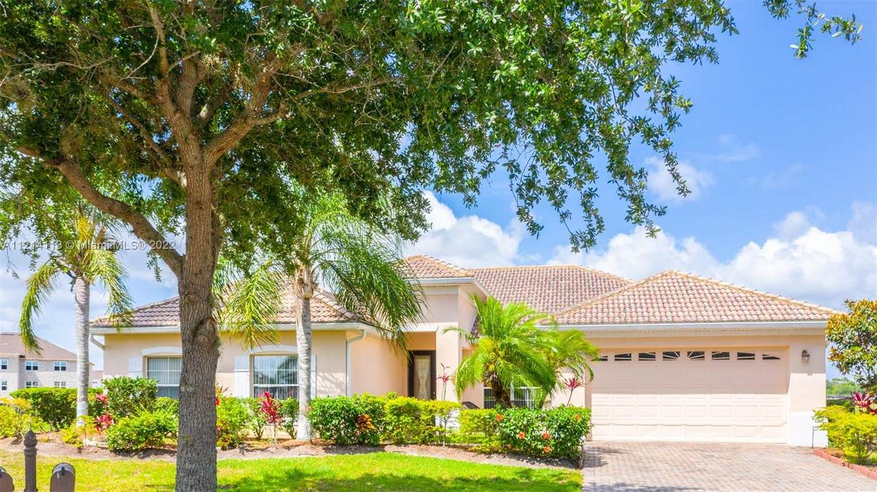 3710 Greencrest Ct - Photo 1