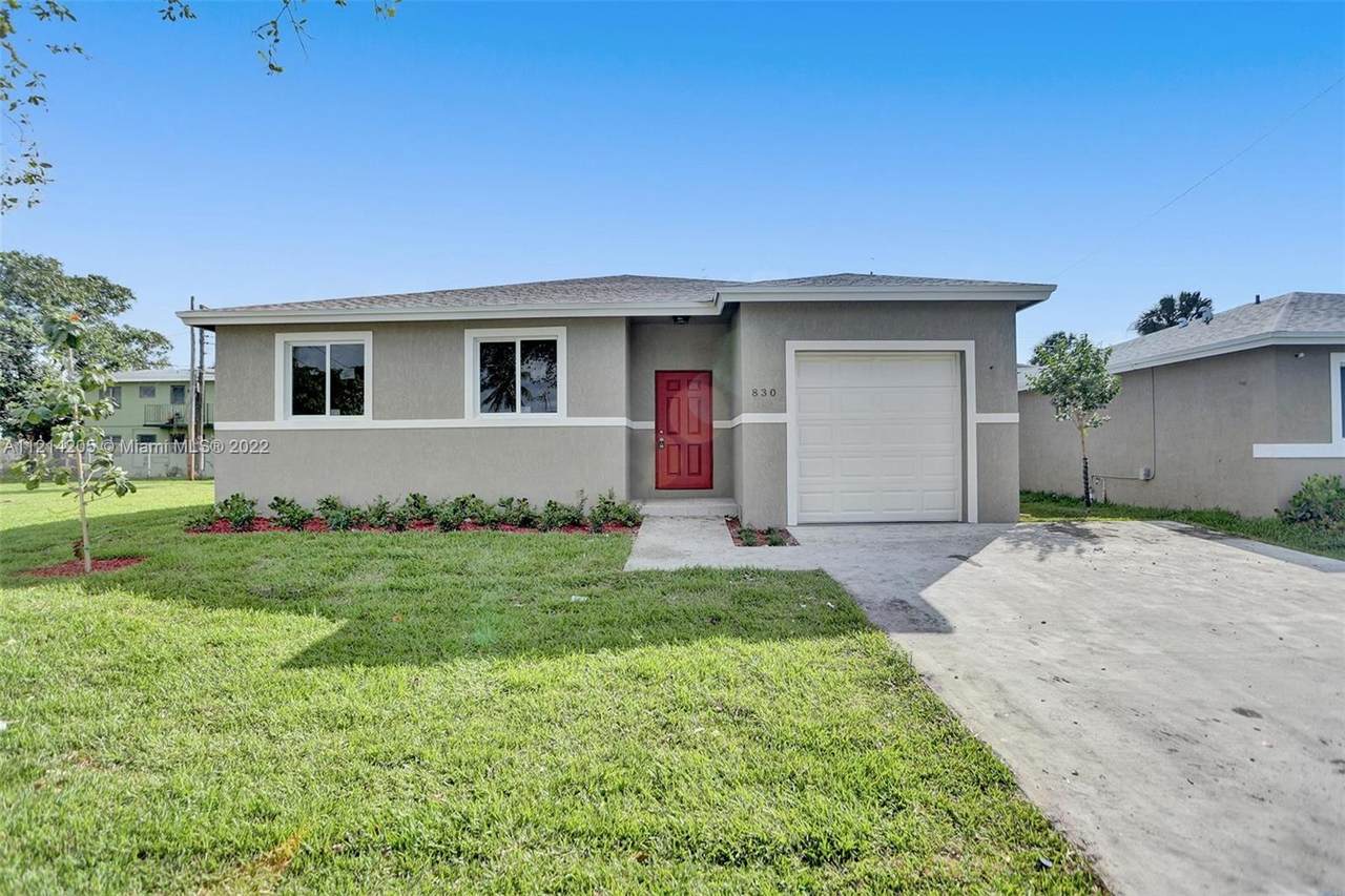 830 27th Ave - Photo 1