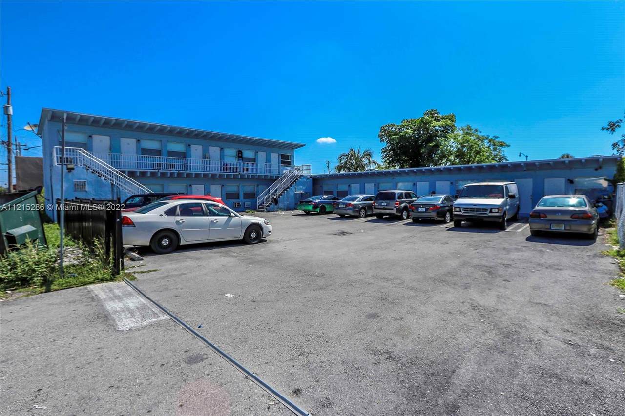 419 2nd Ave - Photo 1