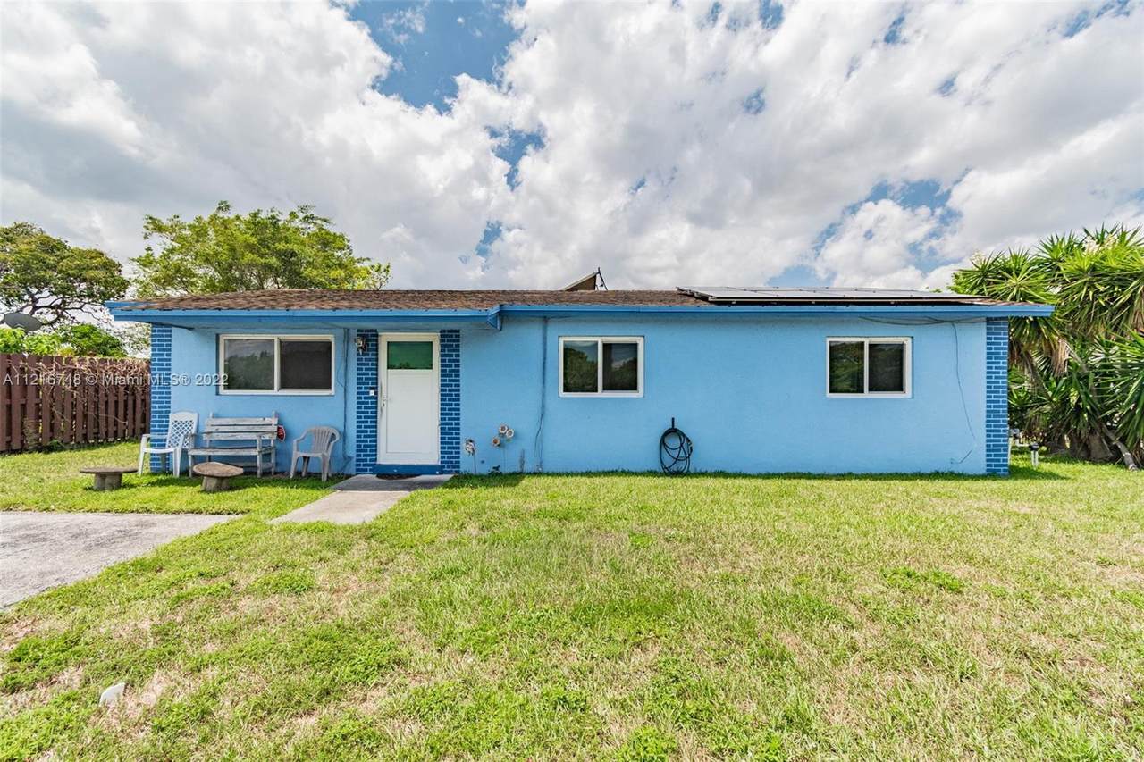 413 71st Ave - Photo 1