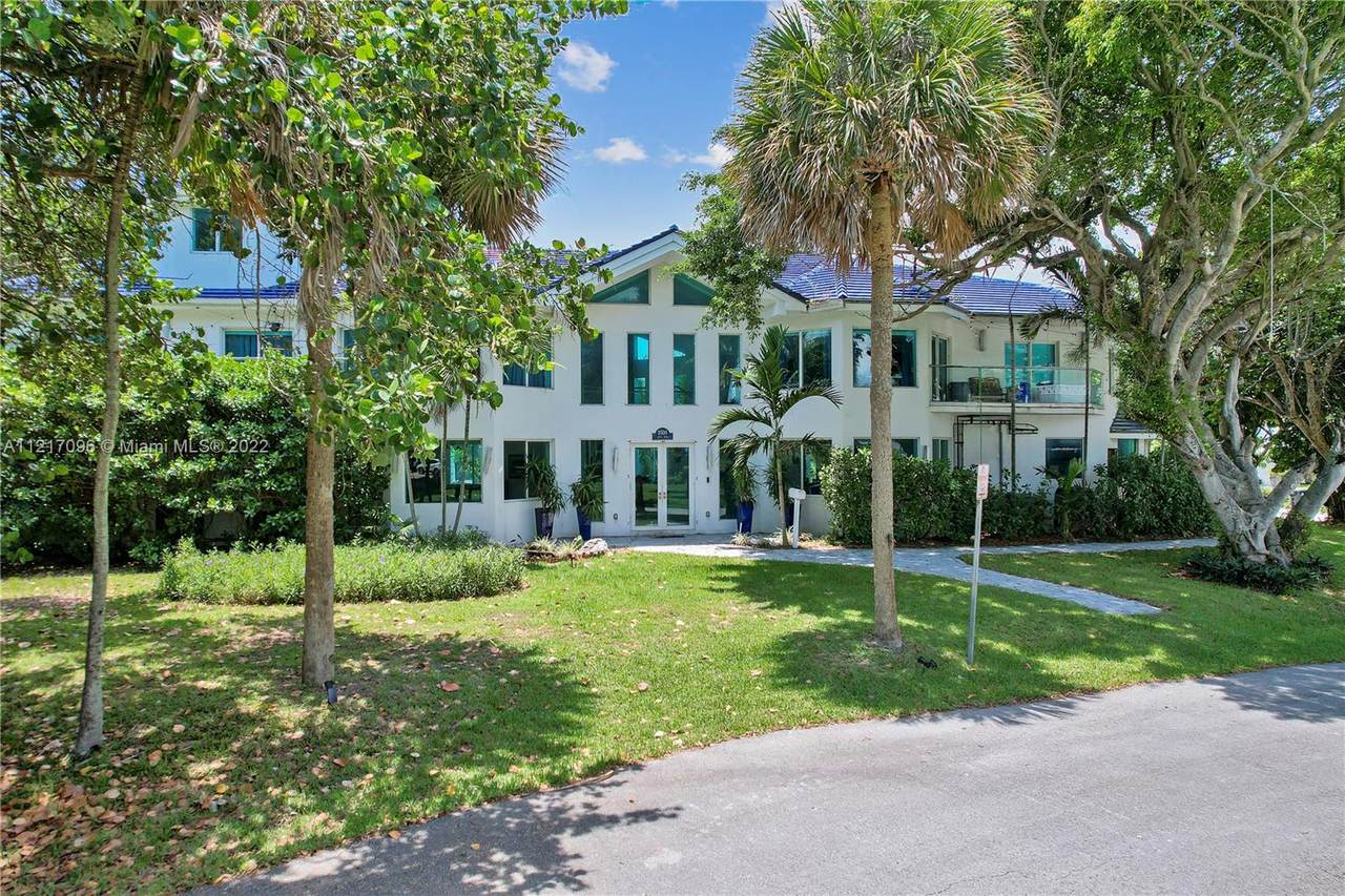 3500 Vista Park - Photo 1