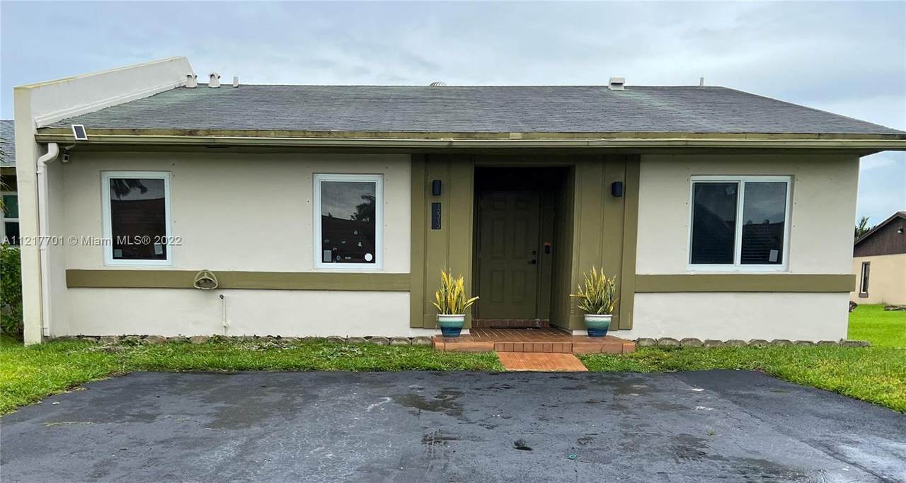 12313 111th S Canal Street Rd - Photo 1