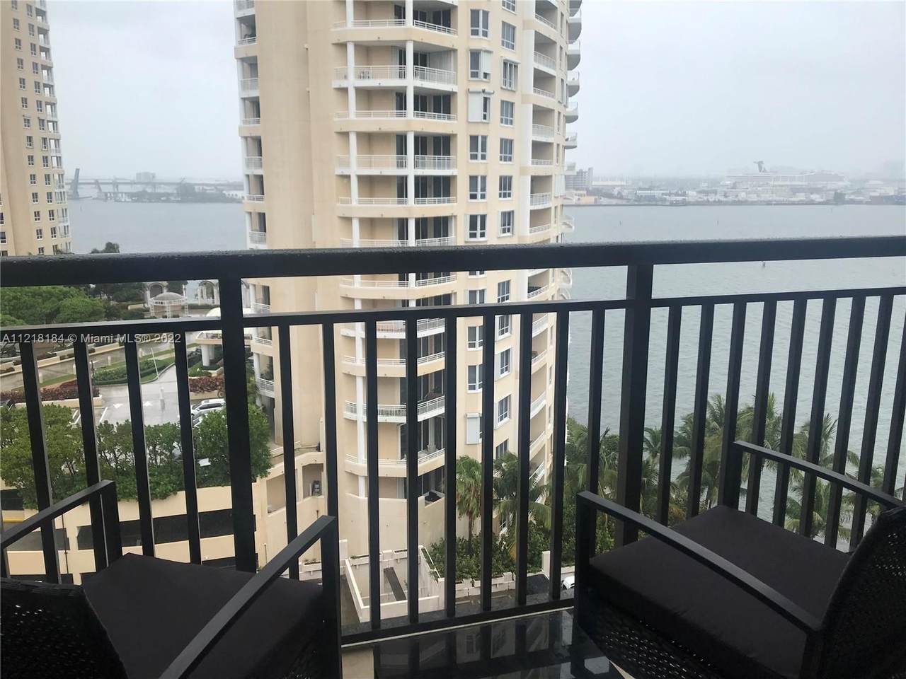 540 Brickell Key Dr - Photo 1