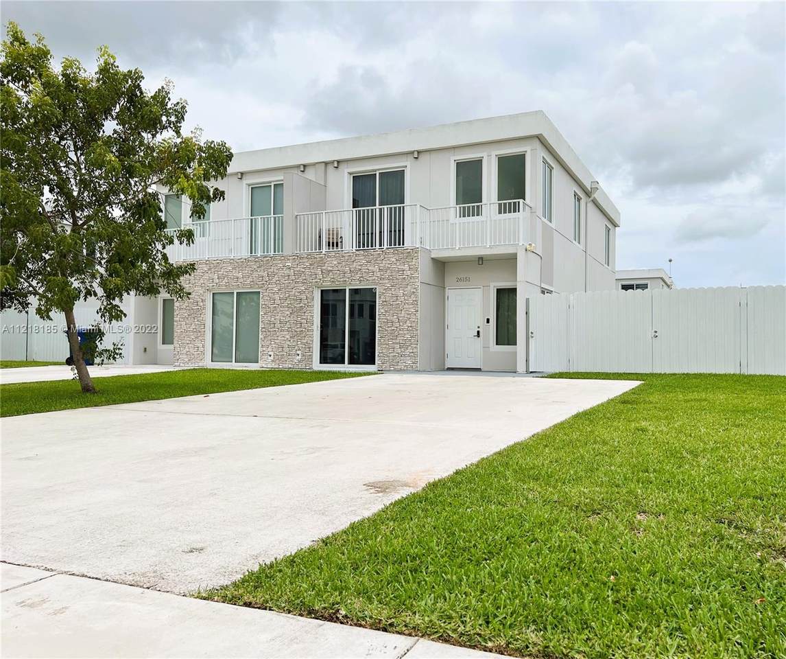 26151 136th Ct - Photo 1