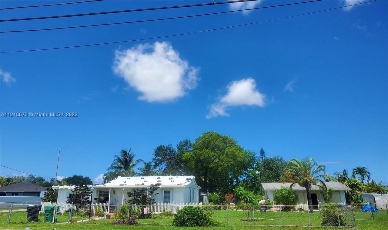 30540 193 Ct - Photo 1
