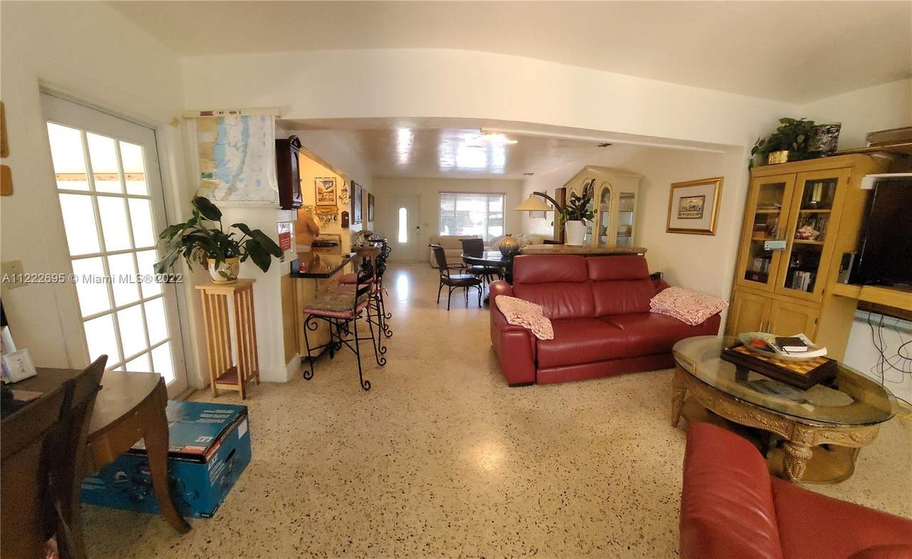 21330 24th Ct - Photo 1