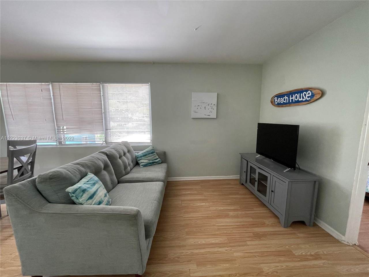611 L St - Photo 1