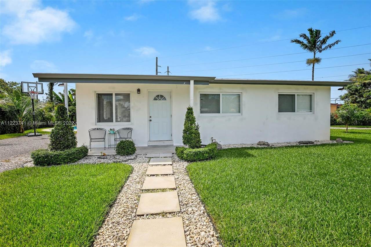 8610 30th Rd - Photo 1