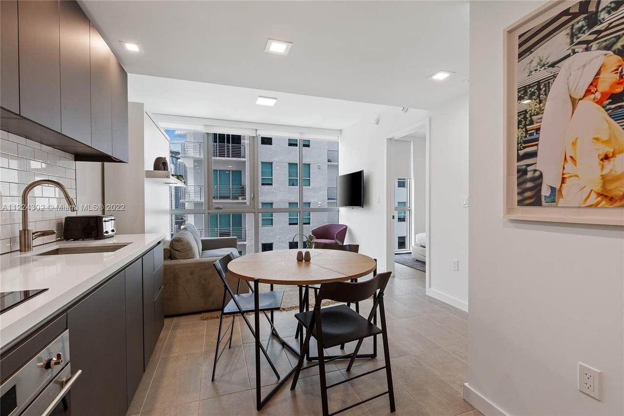227 2nd St - Photo 1
