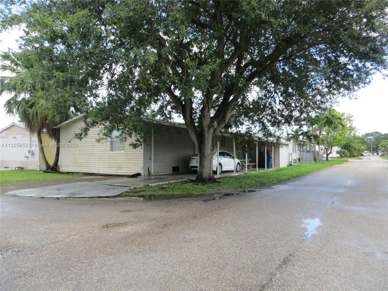 19800 180th Ave #270 - Photo 1