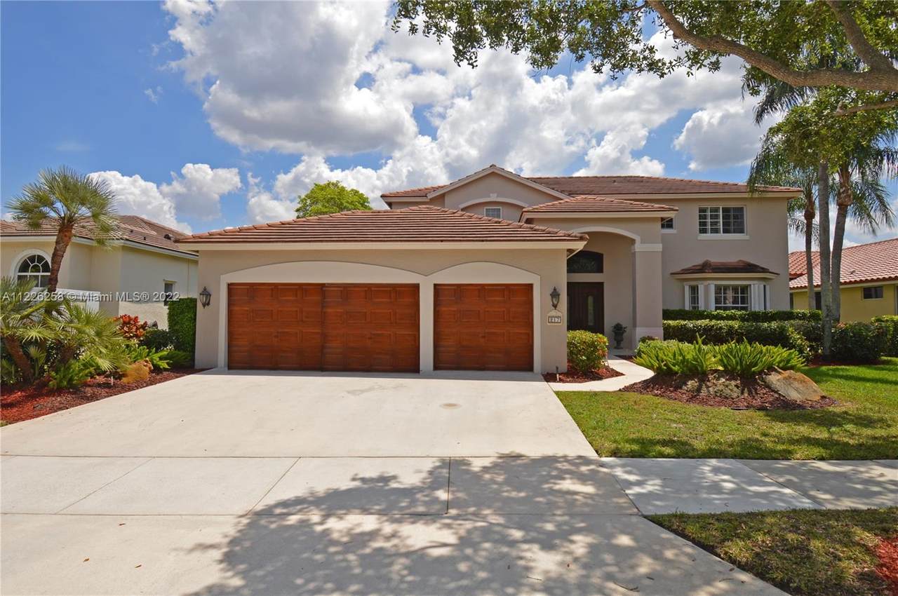 217 Landings Blvd - Photo 1