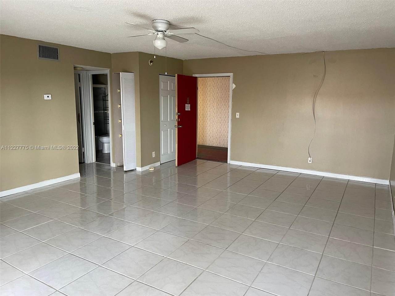 2301 41st Ave - Photo 1