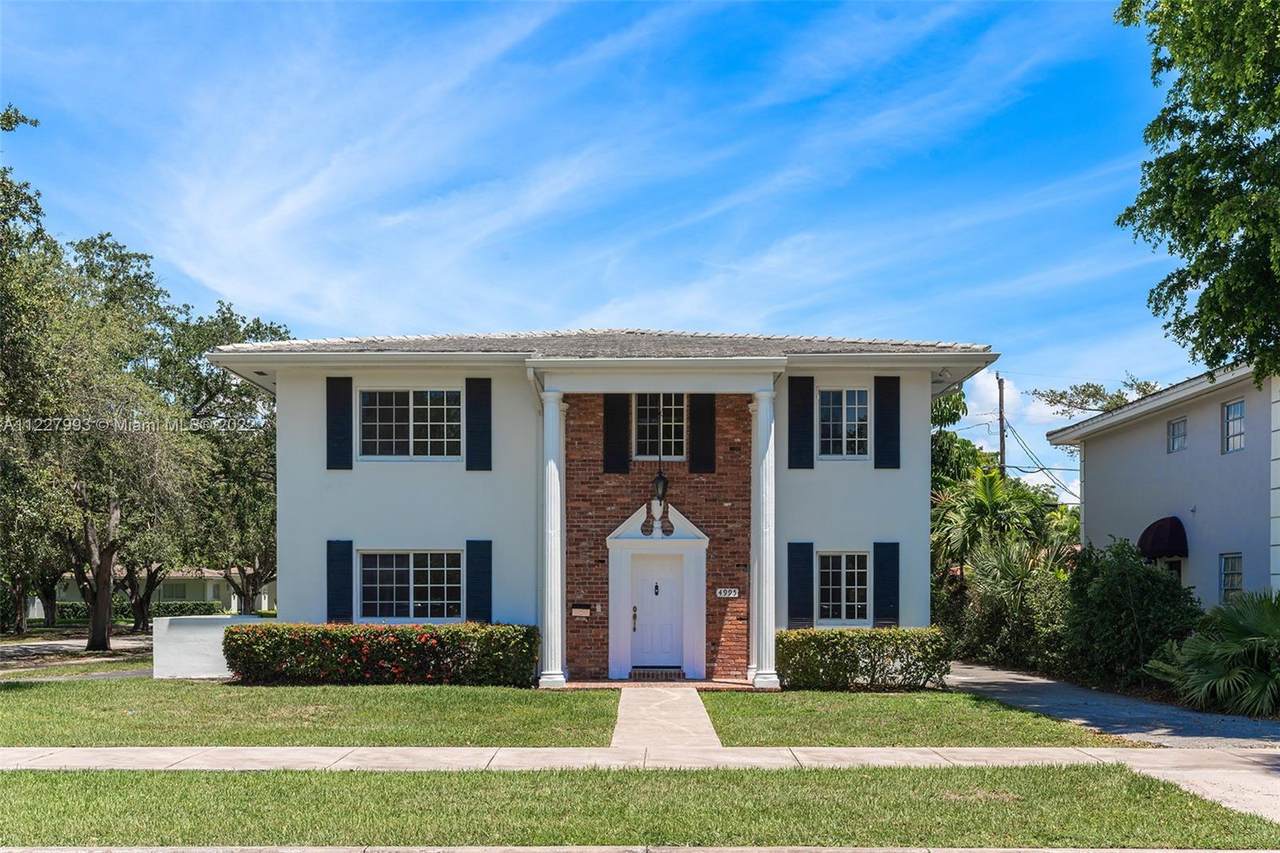 4995 Ponce De Leon Blvd / 1050 Sistina Av - Photo 1