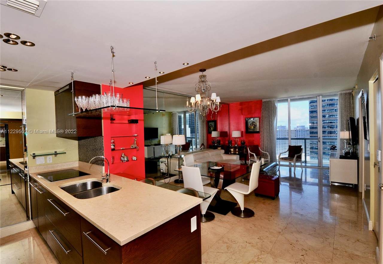485 Brickell Ave - Photo 1