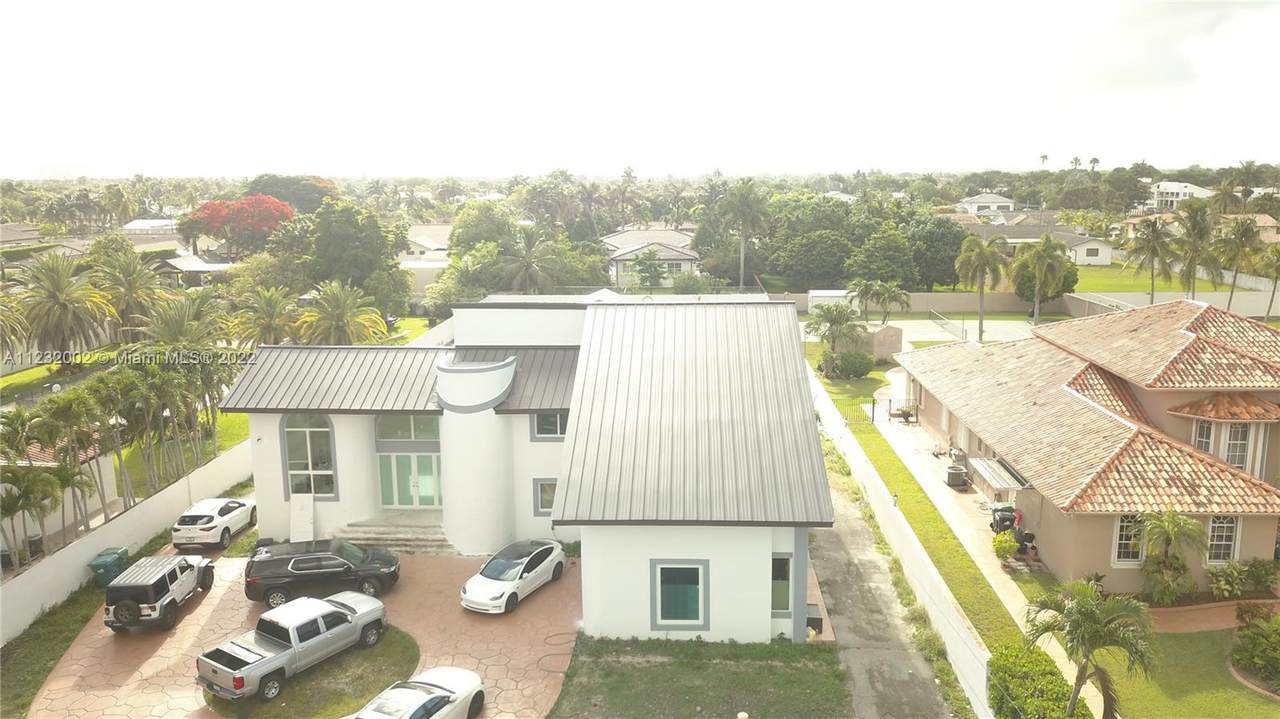 2821 130th Ave - Photo 1