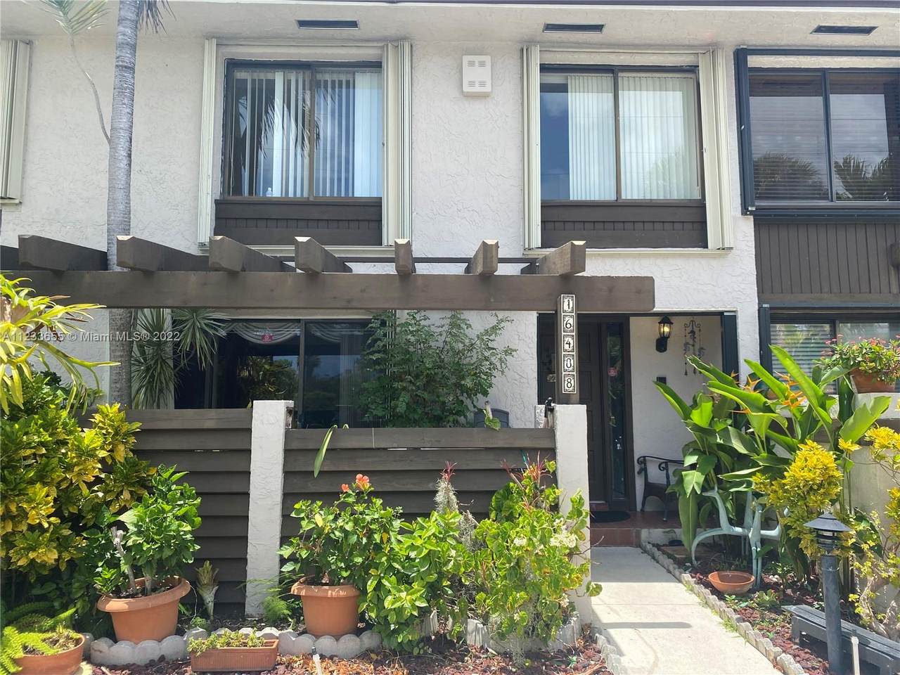 16408 26th Ave - Photo 1