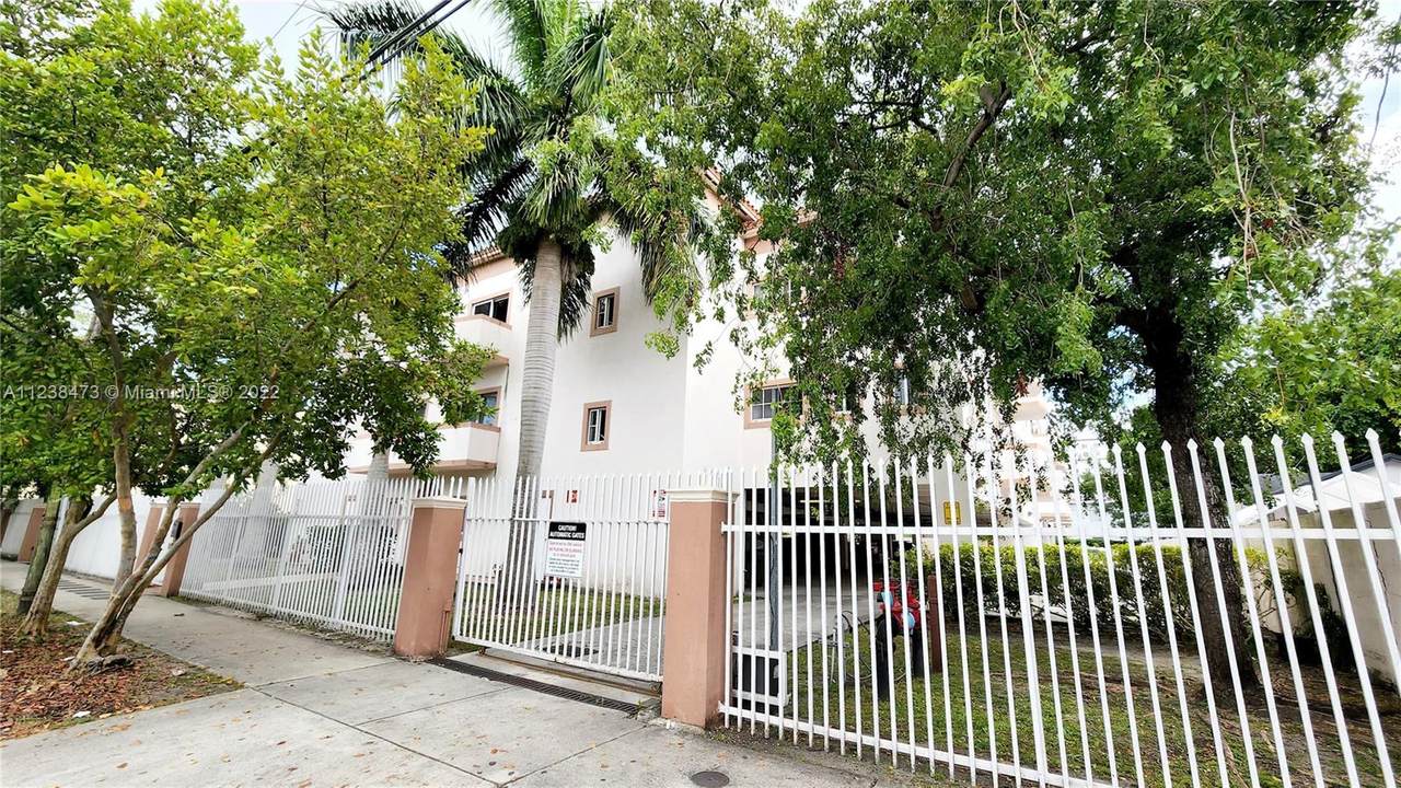 1234 4th St - Photo 1