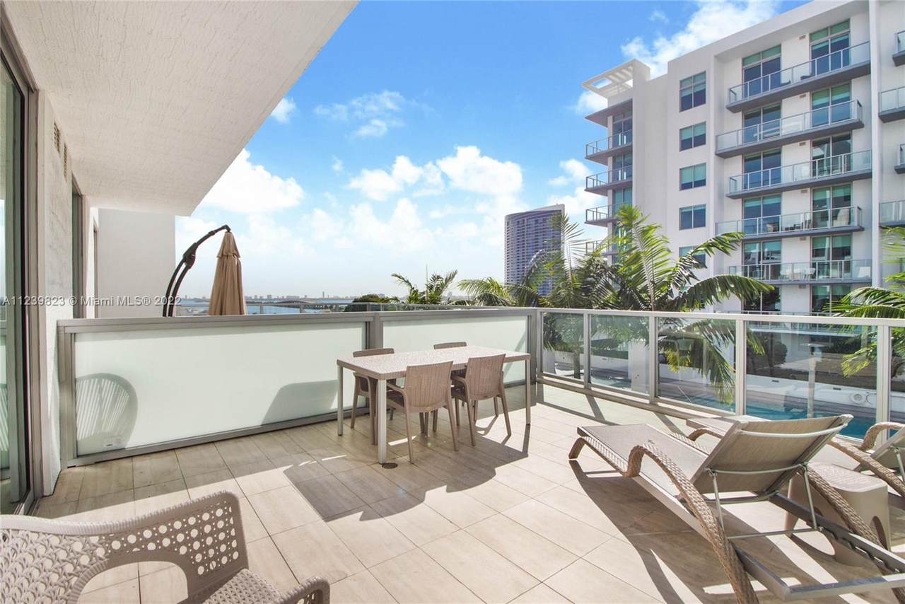 3900 Biscayne Blvd - Photo 1