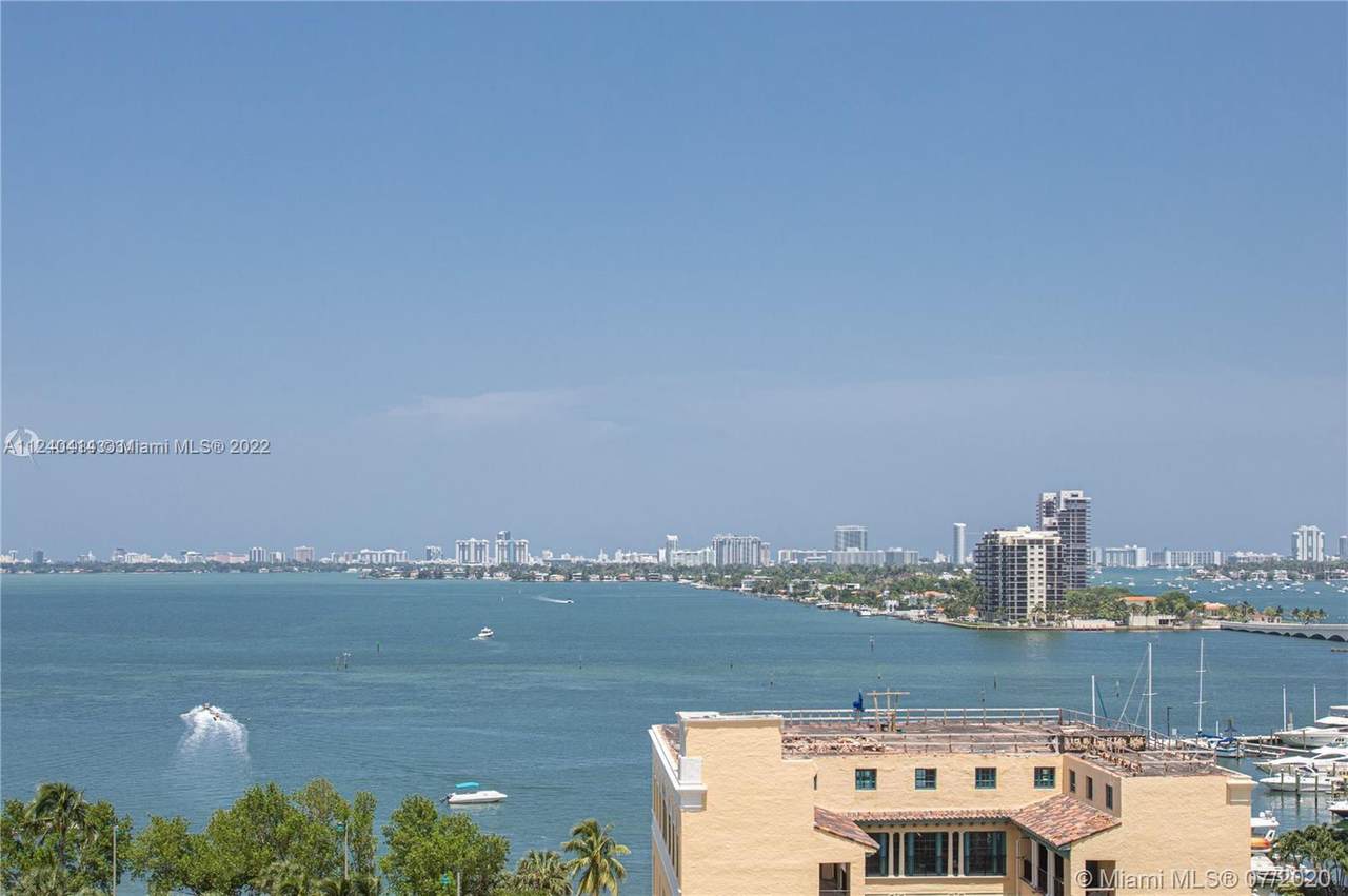 1750 Bayshore Dr - Photo 1