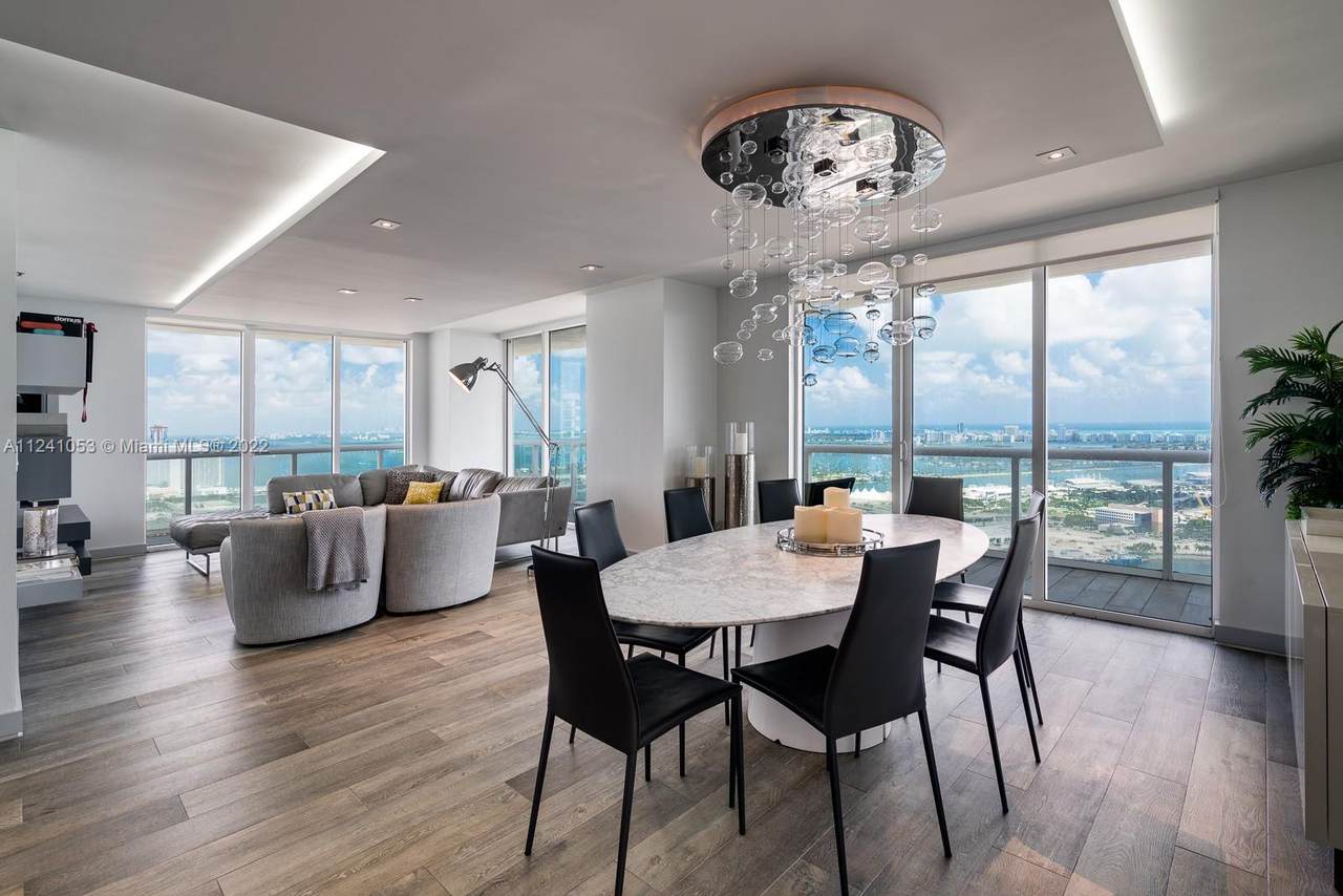 50 Biscayne Blvd - Photo 1