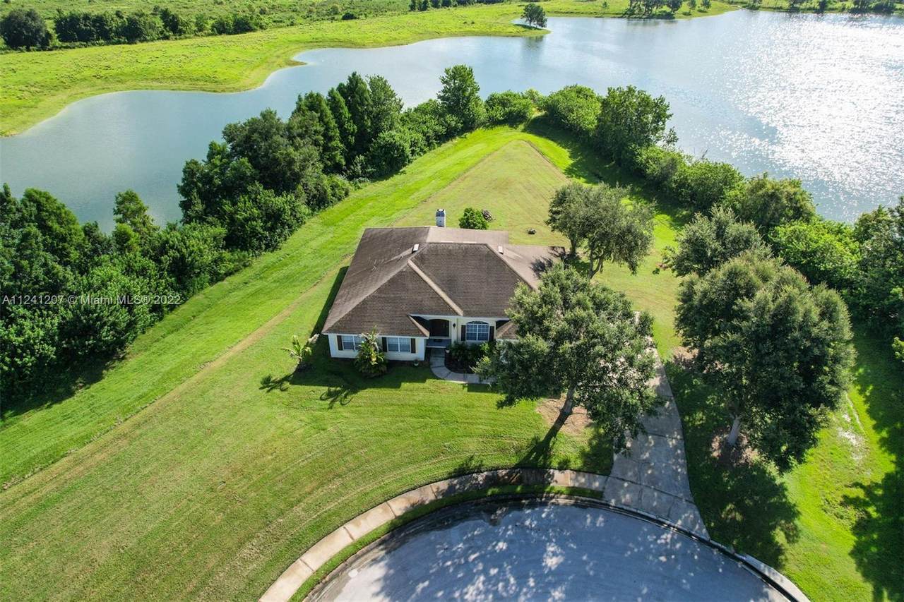 2120 Farrington Drive - Photo 1