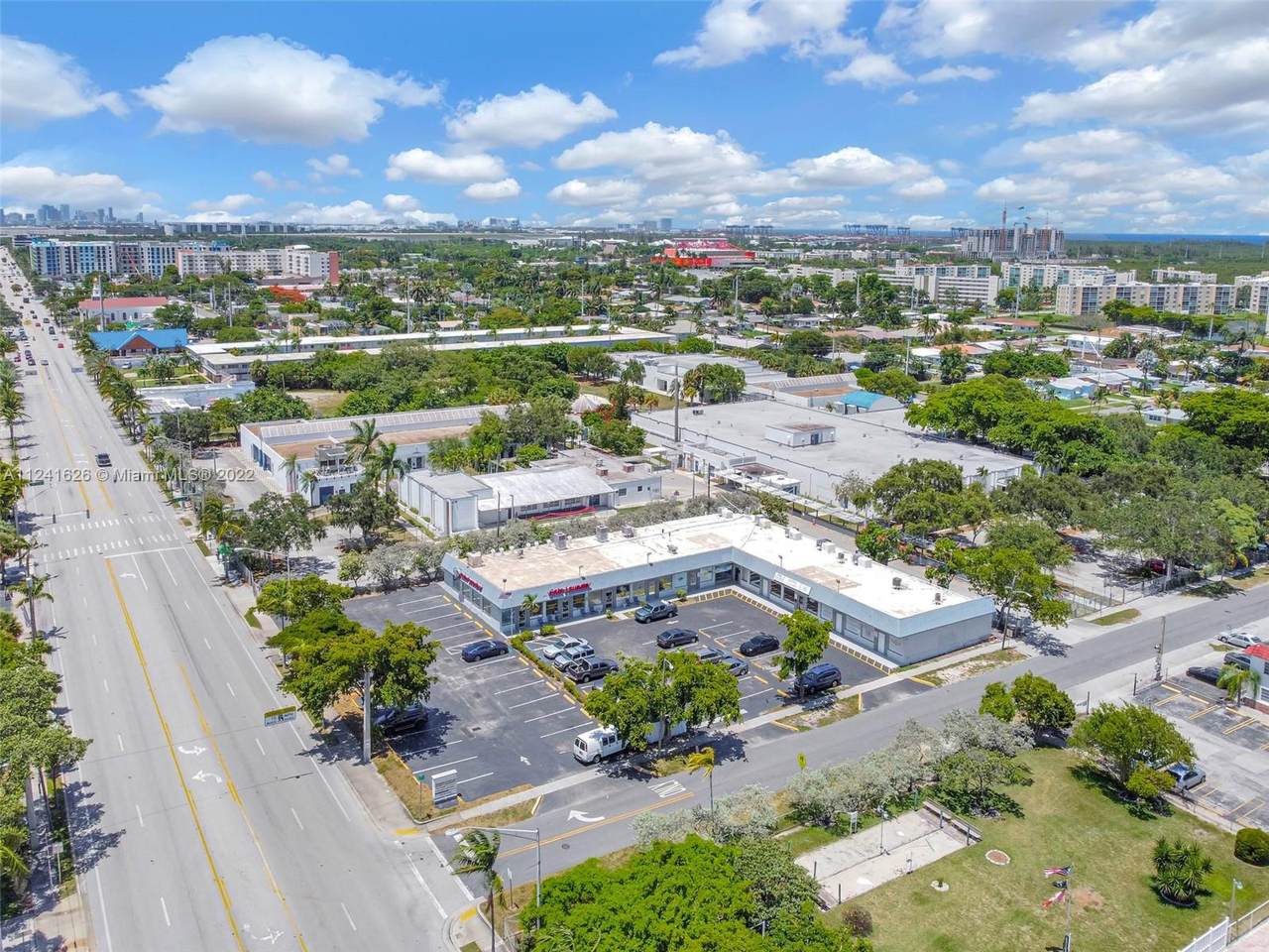 265 Federal Hwy - Photo 1