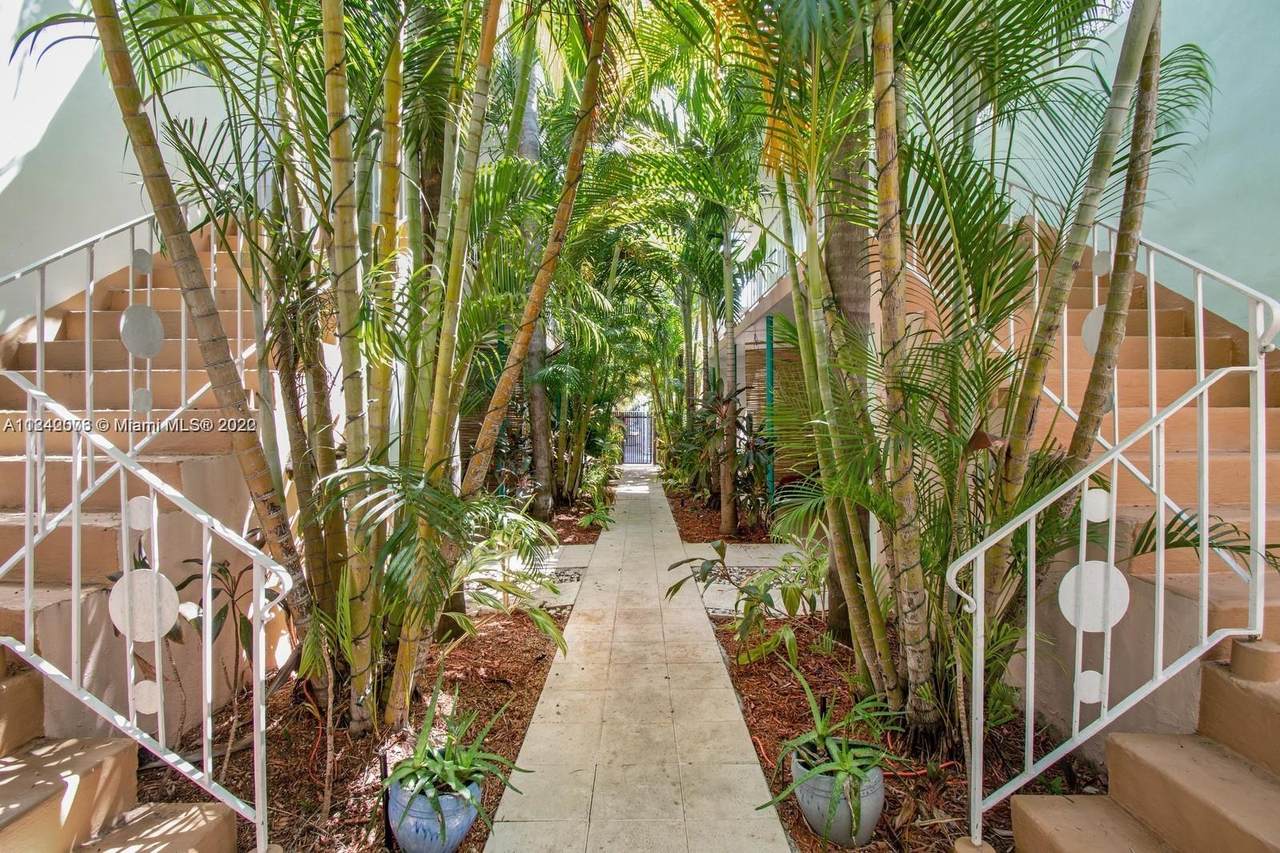 1117 Meridian - Photo 1