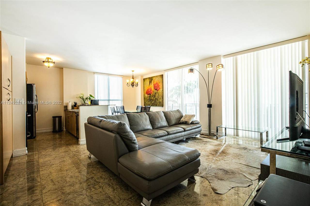 17555 Atlantic Blvd - Photo 1