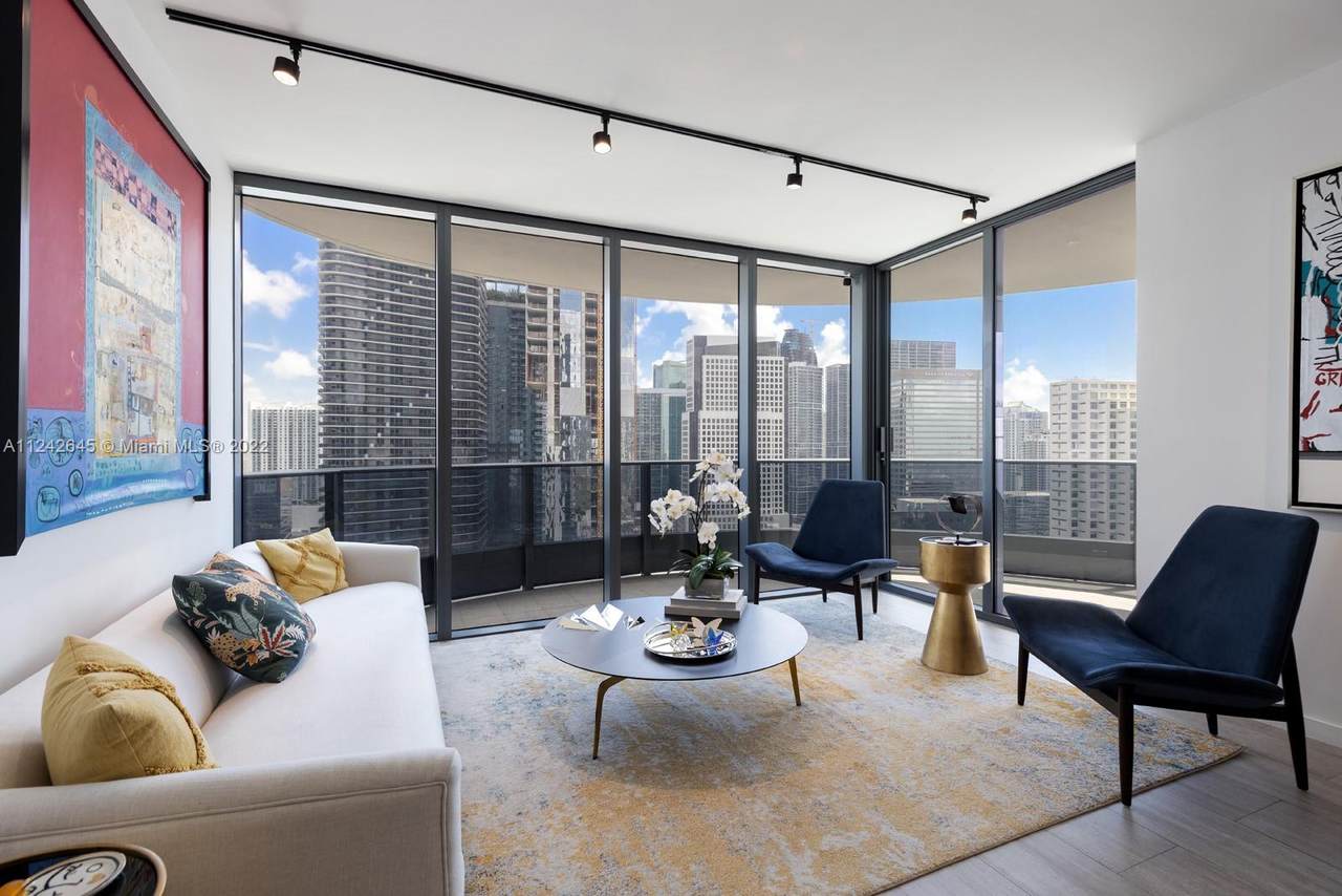 1000 Brickell Plz - Photo 1