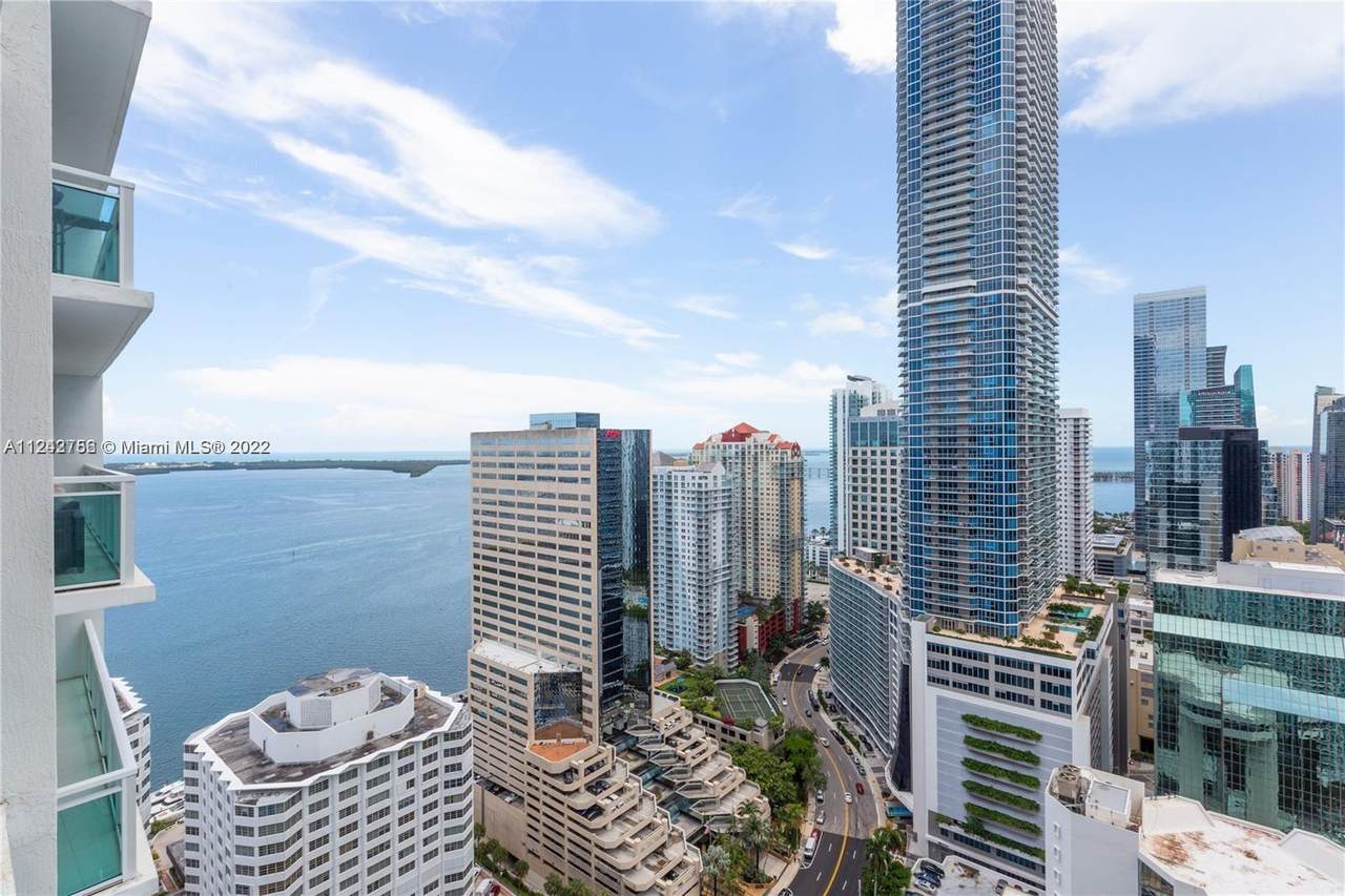 950 Brickell Bay Dr - Photo 1