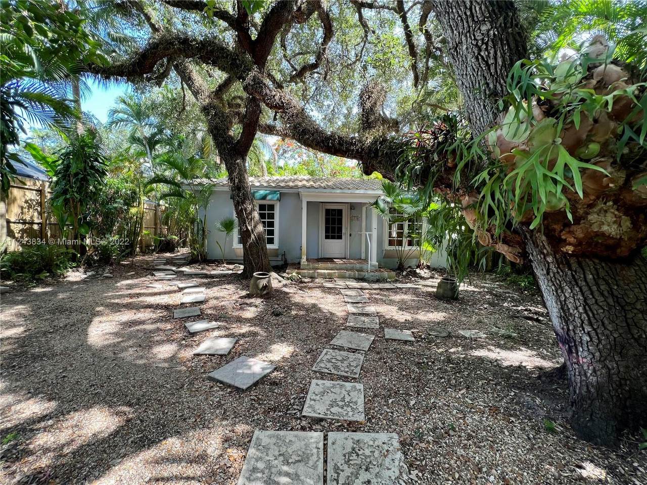 3736 Irvington Ave - Photo 1