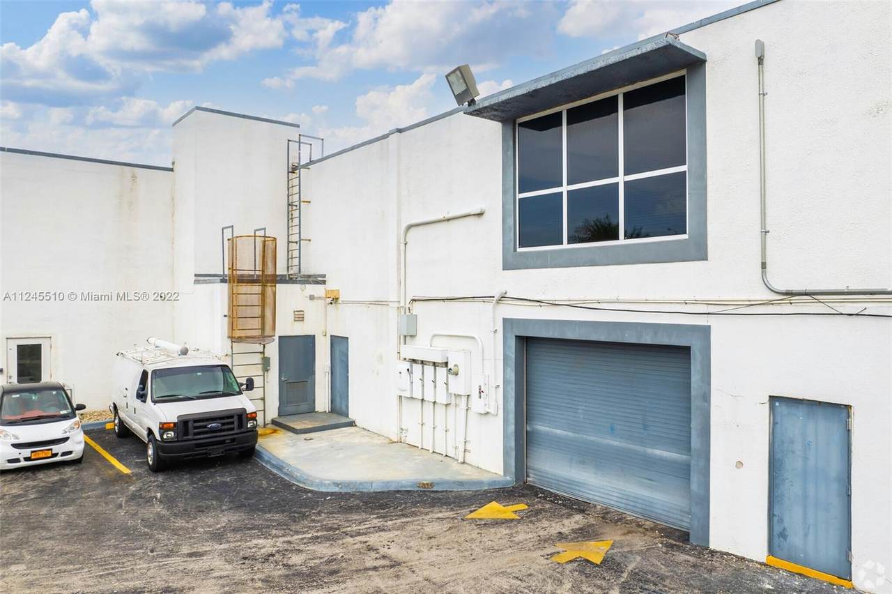 975 Miami Beach Blvd - Photo 1