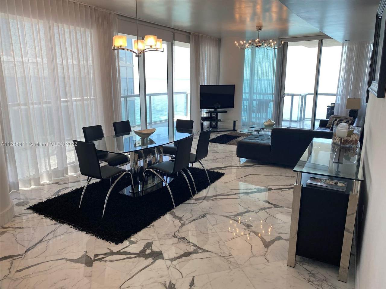 17121 Collins Ave - Photo 1