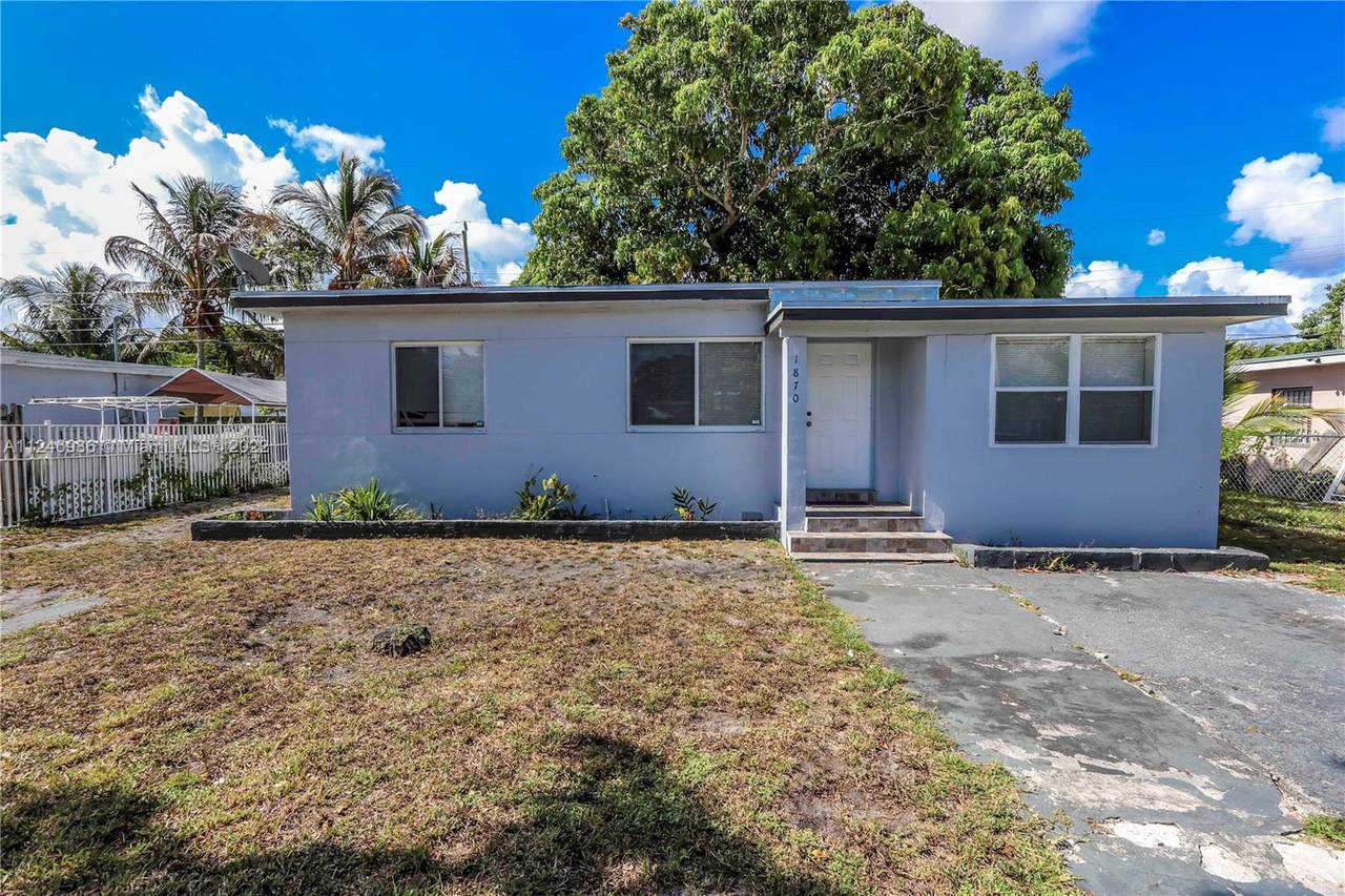 1870 83rd St - Photo 1