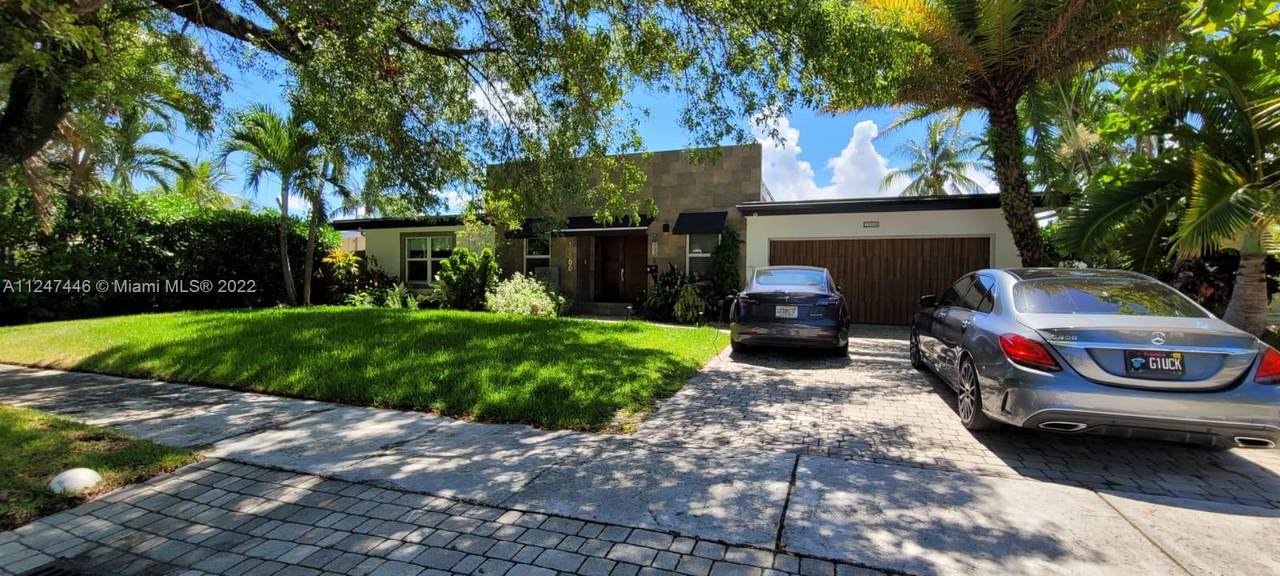 19300 23rd Ave - Photo 1