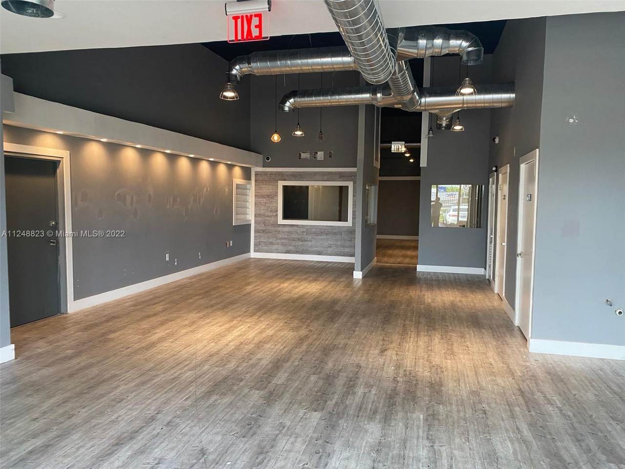 6135 167th St - Photo 1