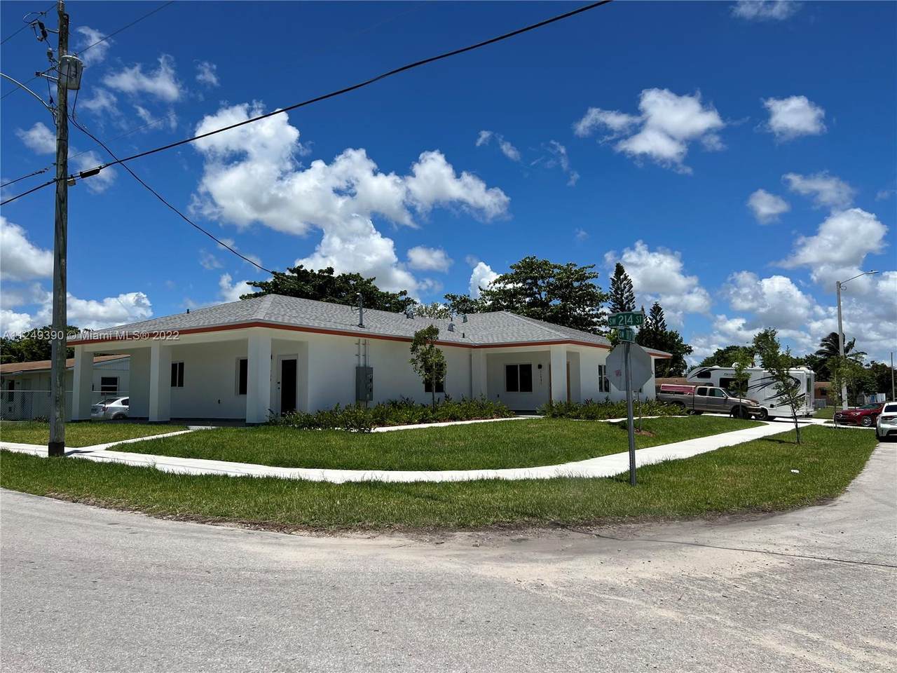 11753 214 Street - Photo 1