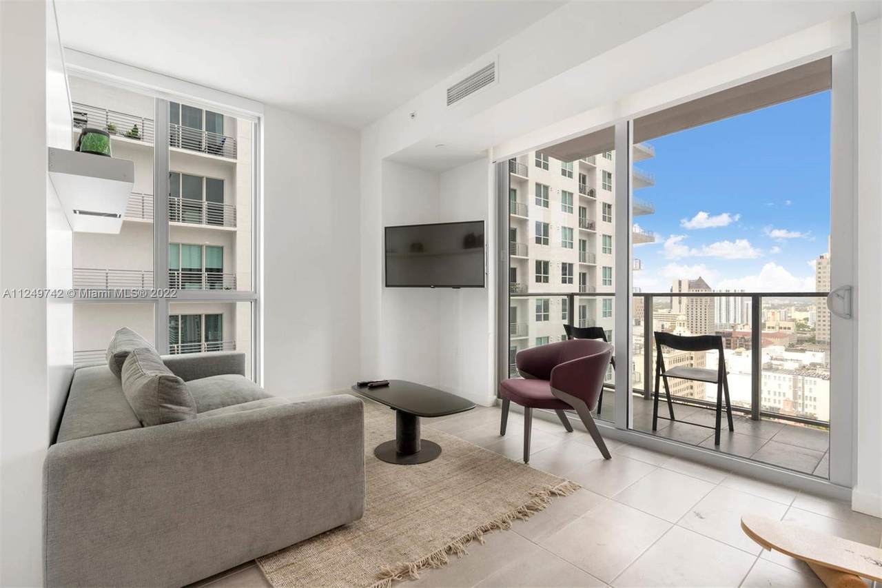 227 2nd St - Photo 1