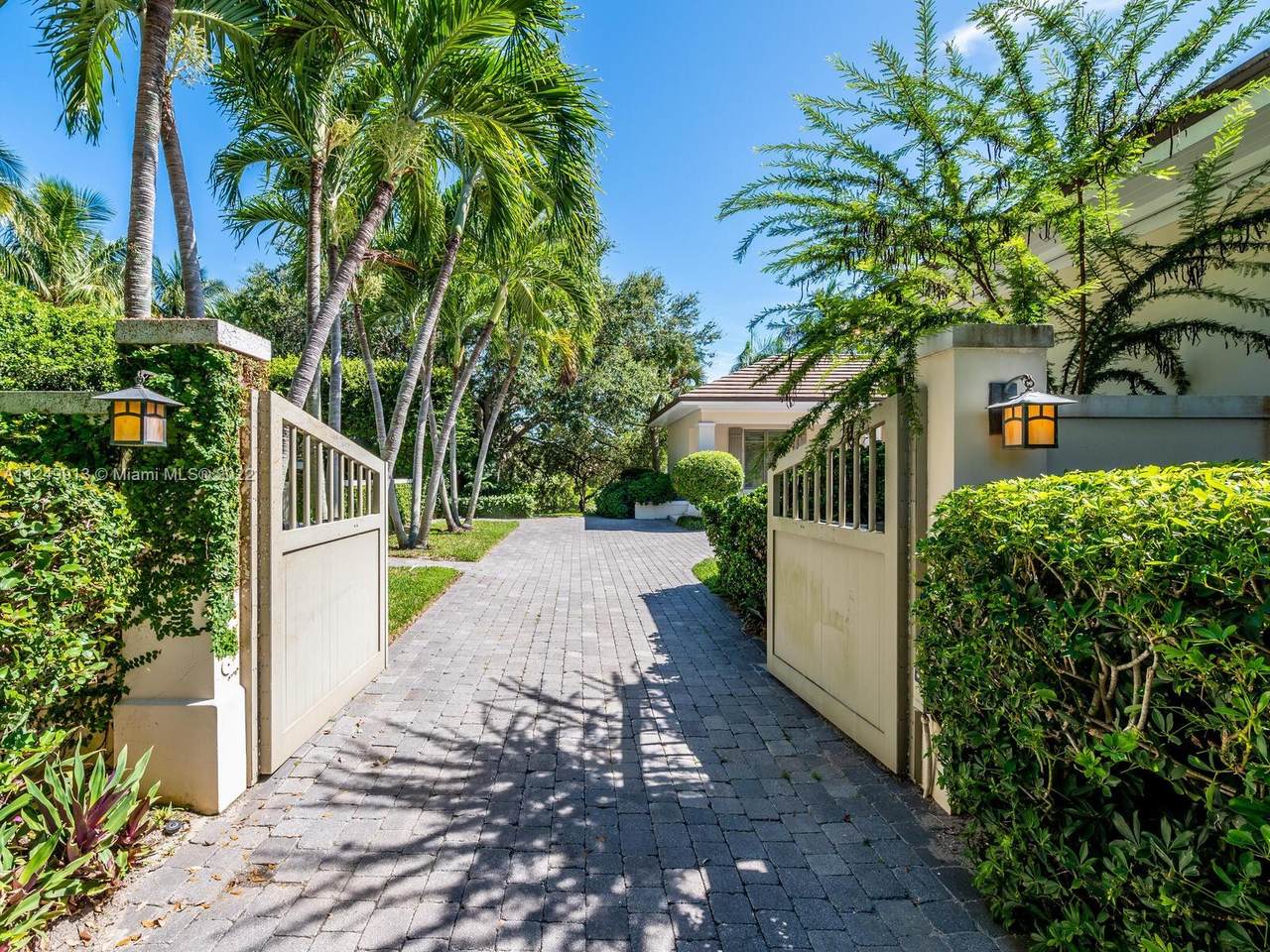 730 Egret Pointe - Photo 1