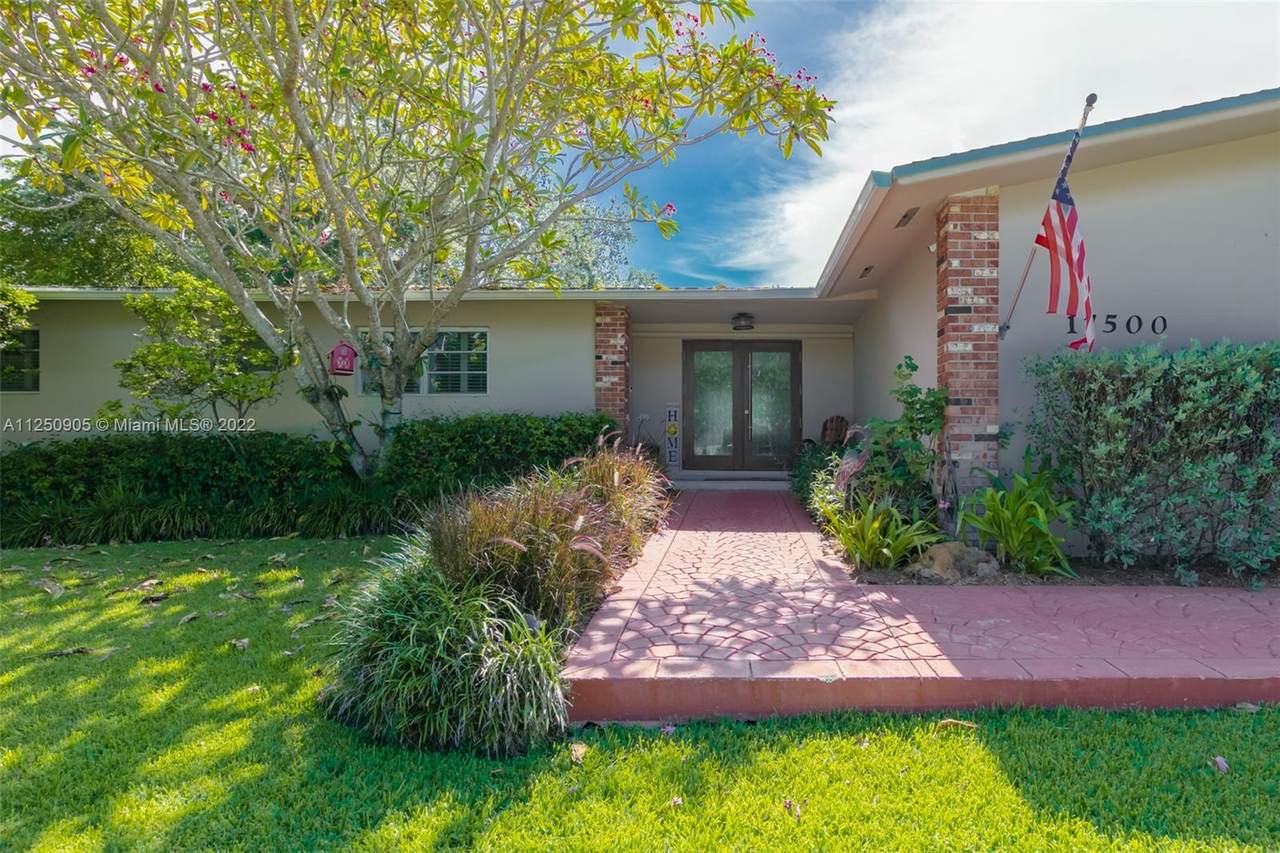 17500 89th Ct - Photo 1