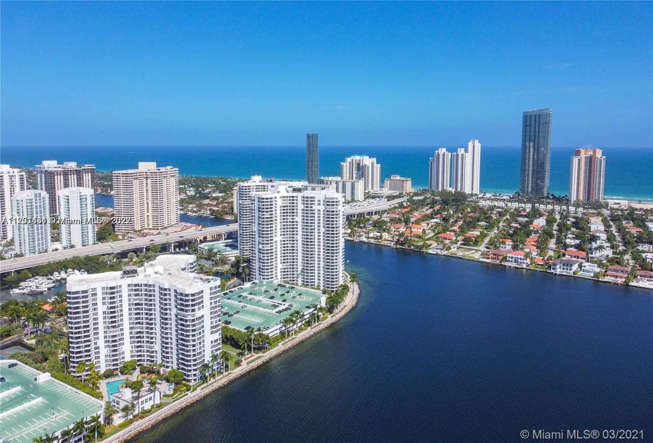 3600 Mystic Pointe Dr - Photo 1