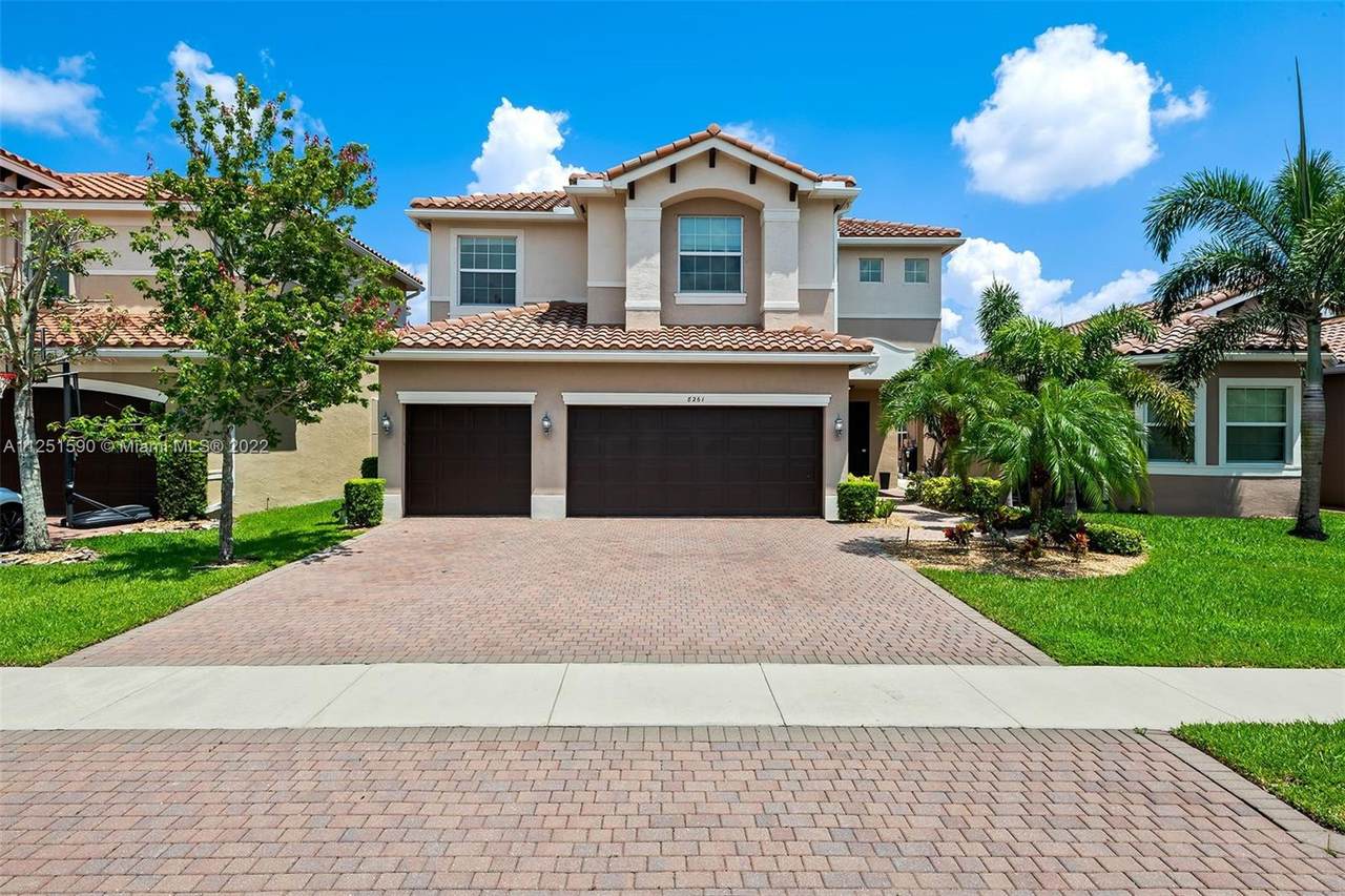 8261 Savara Streams Ln - Photo 1