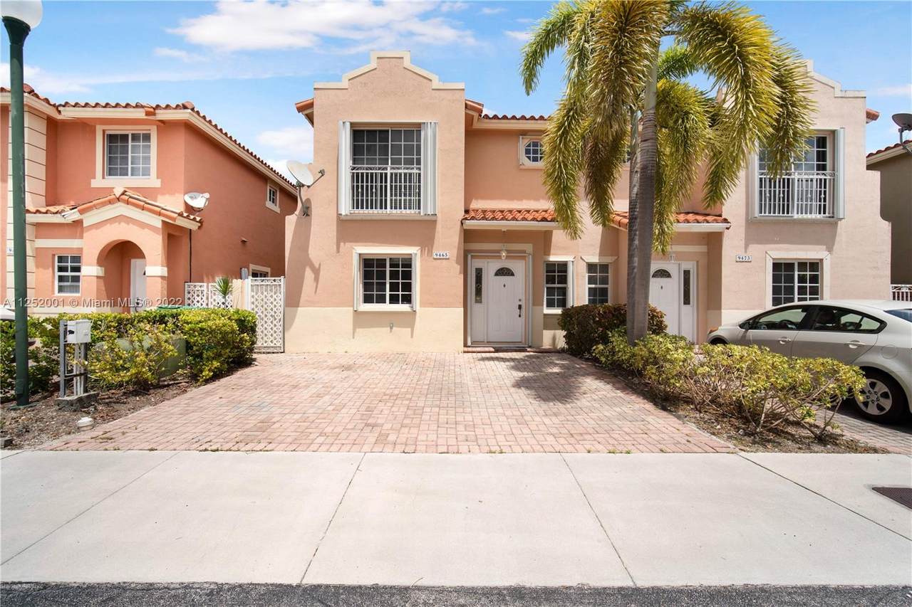 9465 77th Ct - Photo 1
