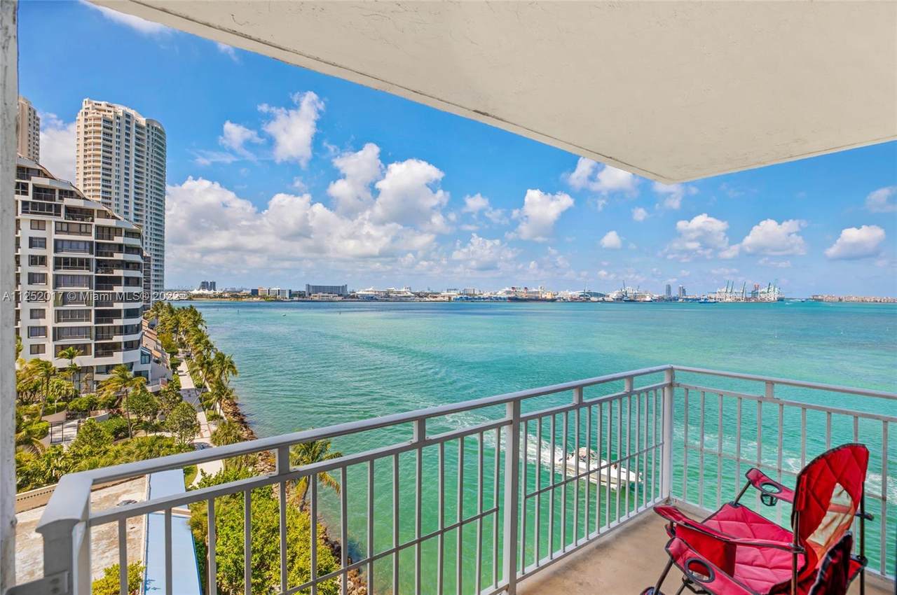 770 Claughton Island Dr - Photo 1
