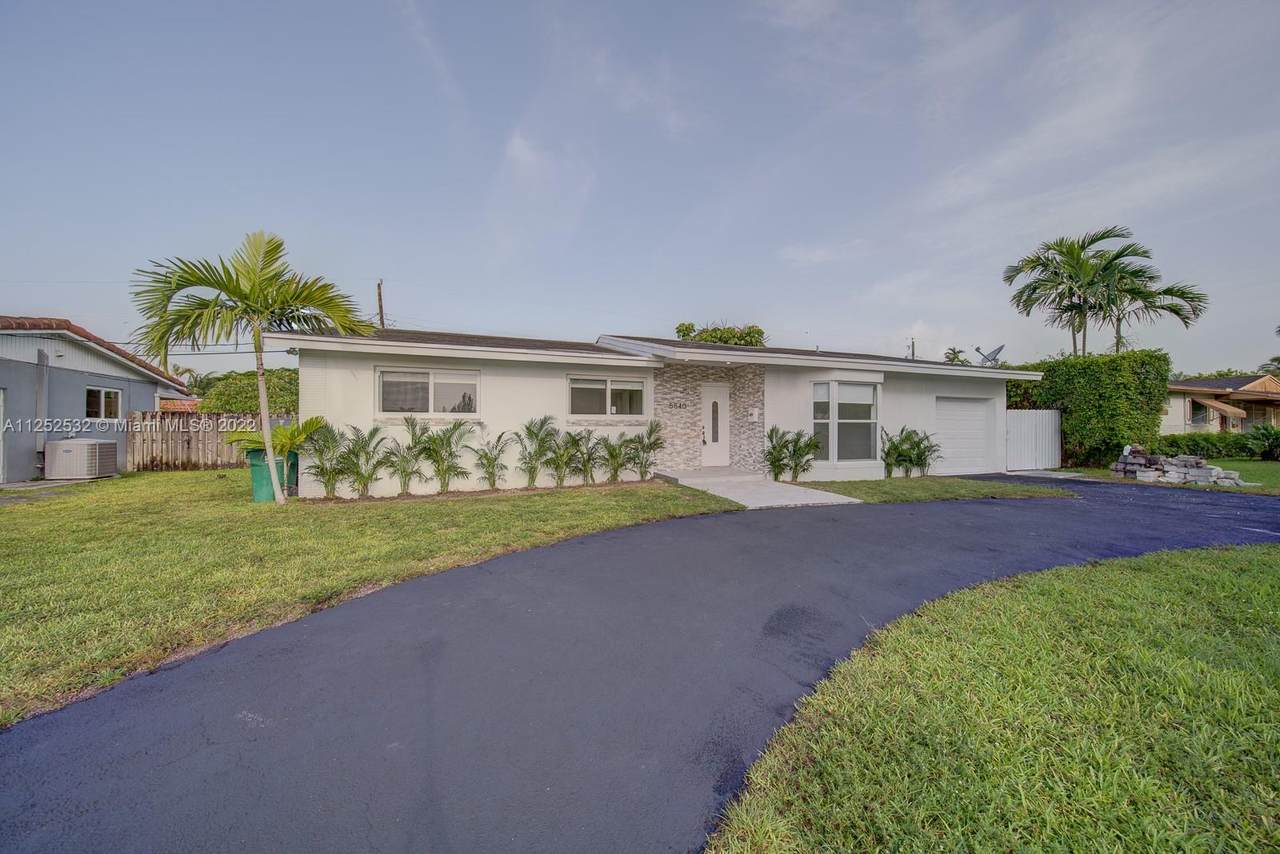 5840 89th Ct - Photo 1