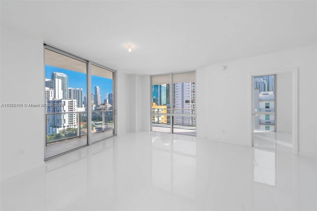 1010 2nd Ave - Photo 1